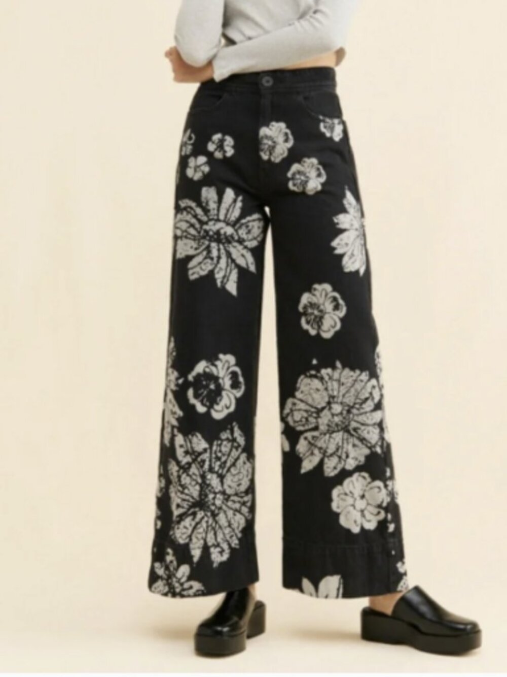 We The Free Free People Talia Wide Leg High Rise Floral Print Black Jeans Sz 32